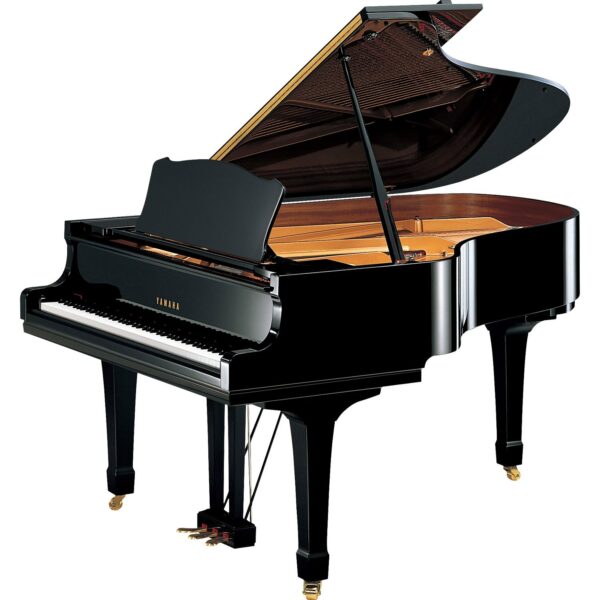 Yamaha c3 studio grand piano in polished black