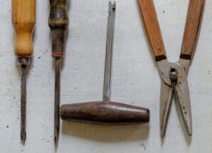 Artisan-restoration-tools-new-crop-optim