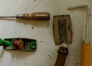 Mastercraftsmen-Restoration-tools-new-crop-optim