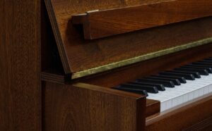 home-pianos-slider-SECONT-HAND-optim