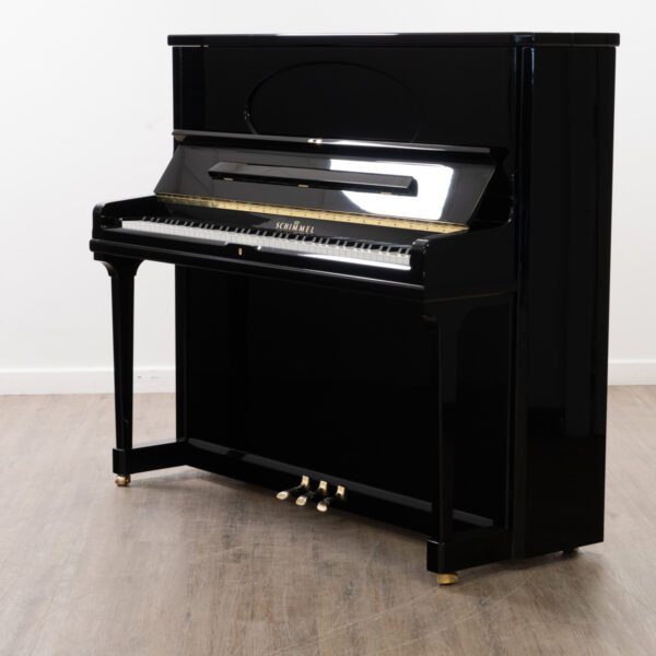 Schimmel 130 upright piano in black