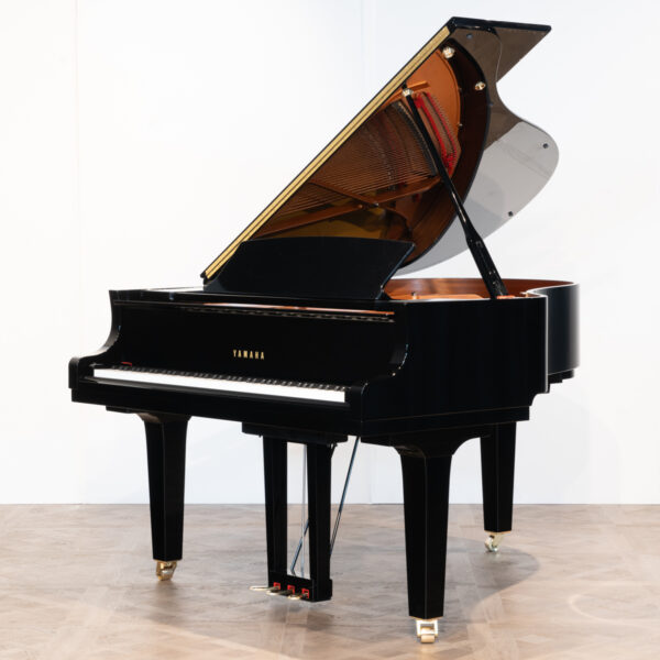 Yamaha C2X Grand Piano - c2016