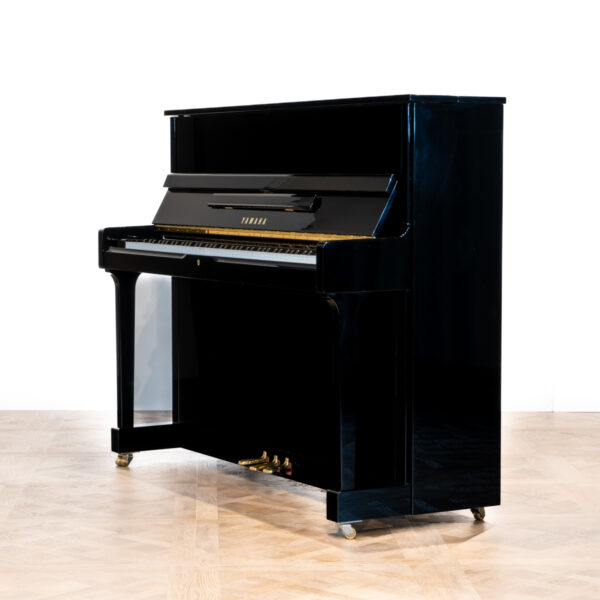 Yamaha SU-118 Upright Piano - c2009