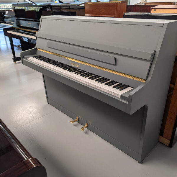 Welmar 112 Upright Piano - c1990