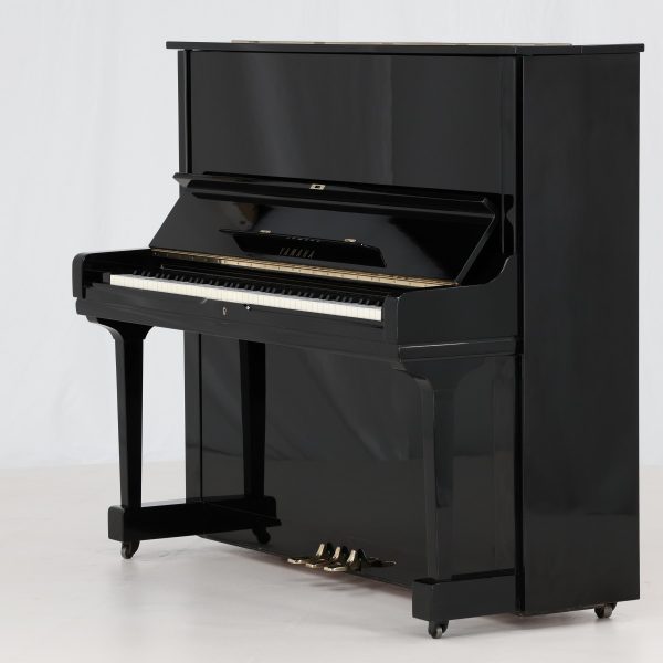 Yamaha U3 Upright Piano - c1973